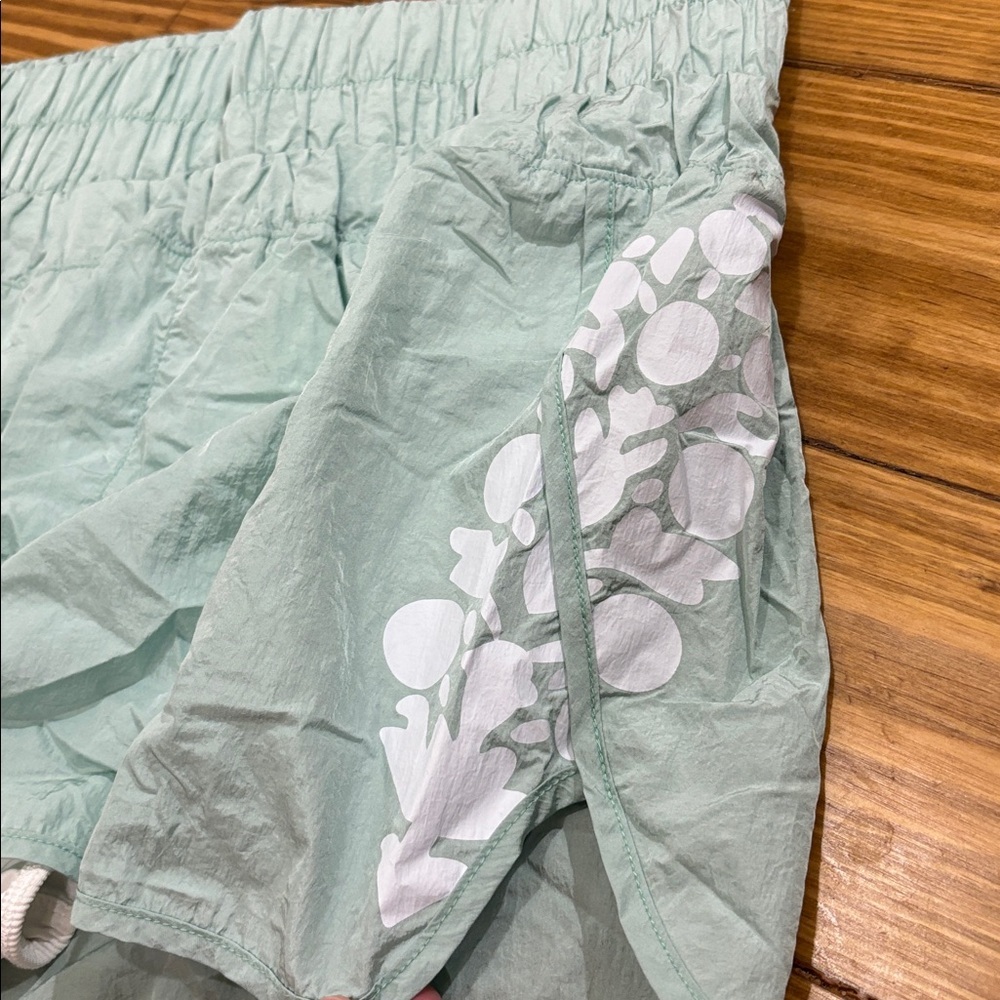 Free People Movement The Way Home Shorts Size XL - Picture 5 of 5